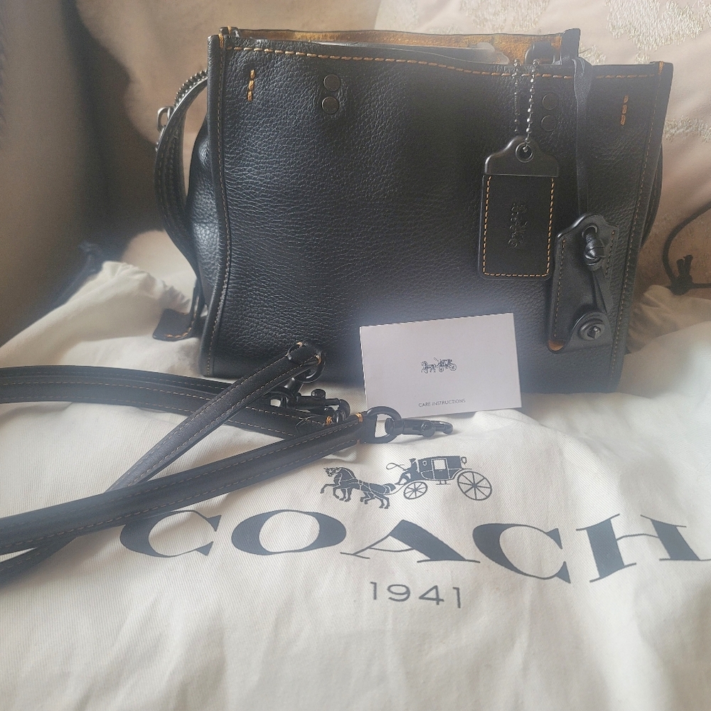 COACH 1941 ROQUE 25